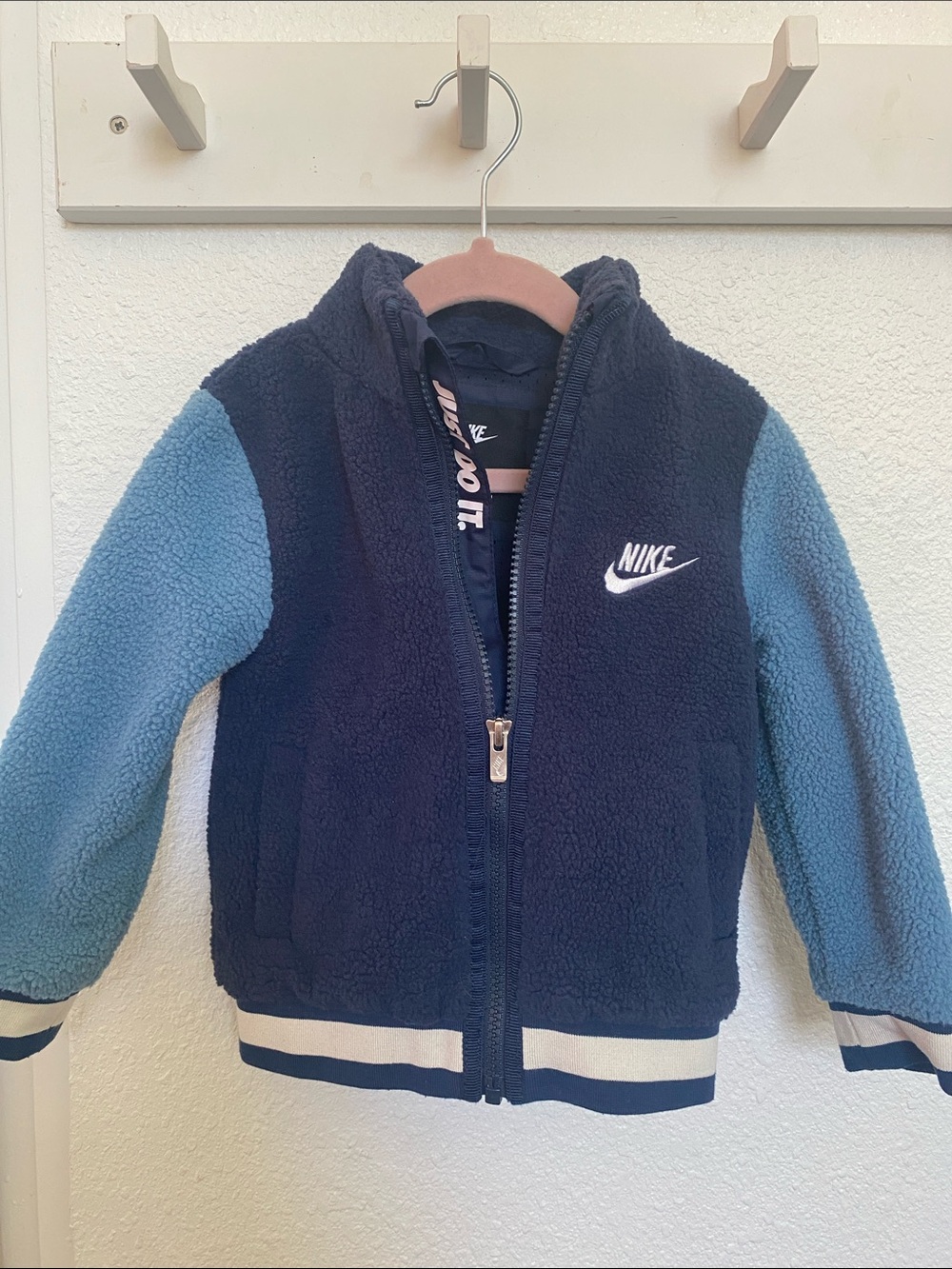 Nike Kids Navy and Light Blue Sherpa Zip Jacket 2T